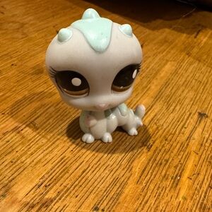 Adorable White and Mint Green Small Pet Figurine